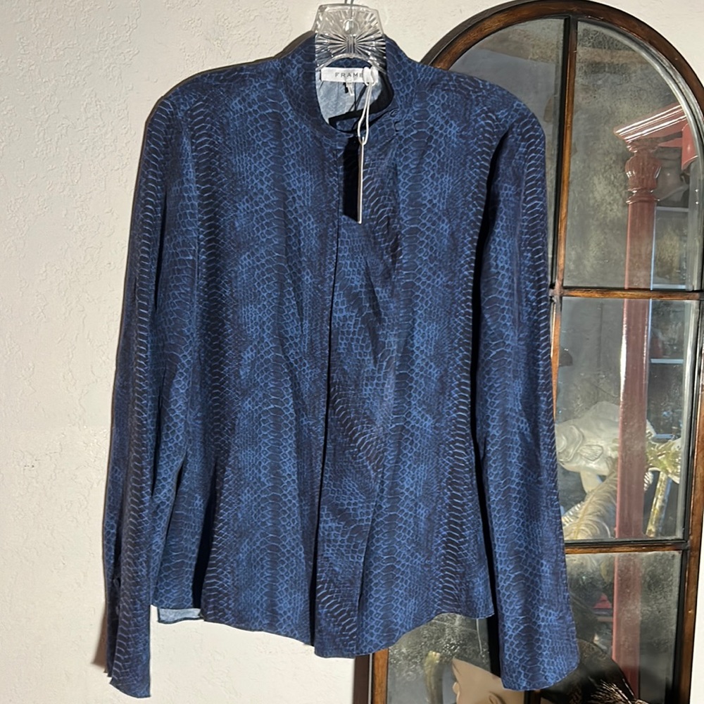 Gorgeous navy and blue silk Frame top